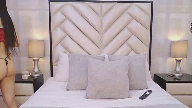 CristalShayy online show from March 9, 2026, 11:58 am