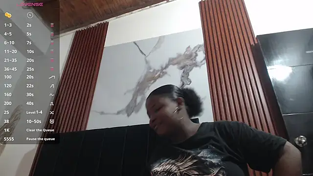 Kim Browns online show from August 2, 2026, 2:21 am