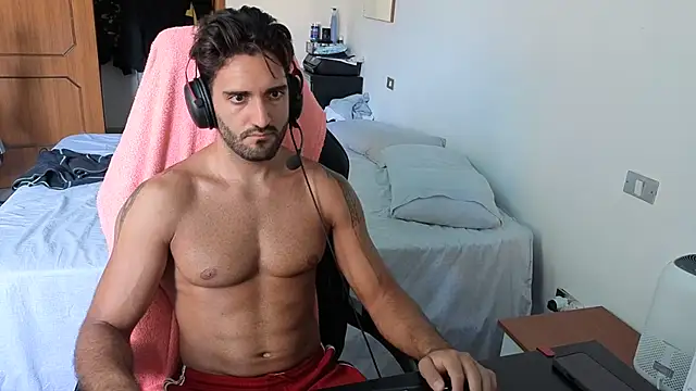 Al3xox02 online show from July 8, 2026, 9:32 am