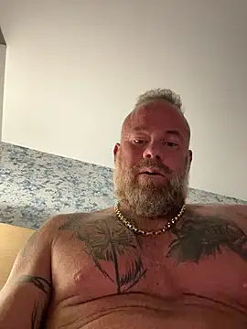 Muscledick40 online show from March 5, 2026, 9:06 am