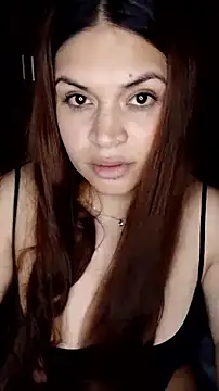 cieloking09 online show from November 28, 2025, 5:29 am