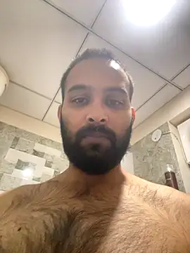 rajasthanichora1310 online show from November 8, 2025, 4:32 pm