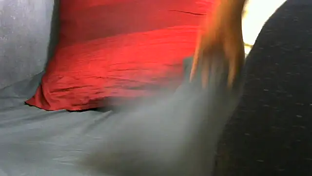 Snapshot of WildnWetMilfX36 chatting on February 12, 2026, 8:19 pm WildnWetMilfX36 online show from February 12, 2026, 8:19 pm