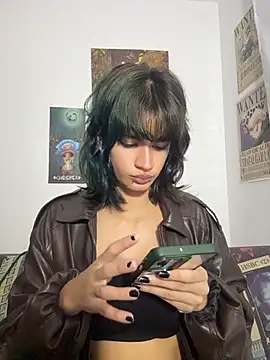 sukulaurens online show from June 4, 2026, 6:51 am