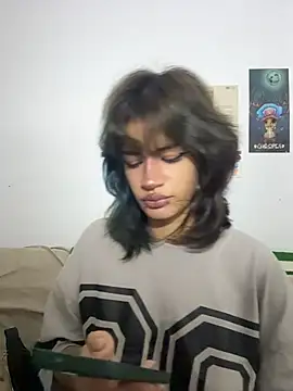 sukulaurens online show from July 11, 2026, 4:57 am