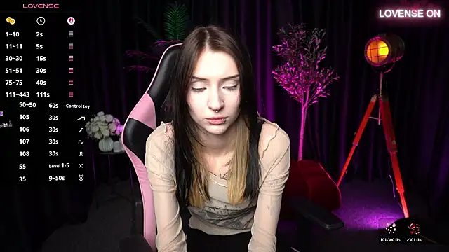 Trix Void online show from February 10, 2026, 11:53 am