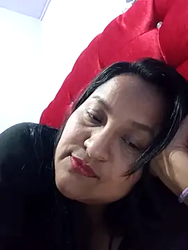 lucia00xx online show from February 8, 2026, 12:52 am