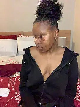 Scarlettxx21 online show from October 29, 2025, 7:24 pm