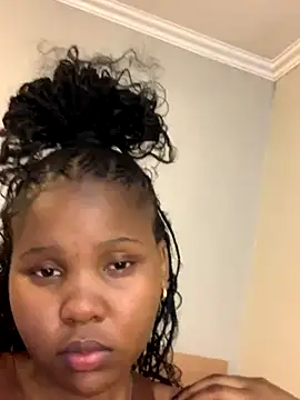 Scarlettxx21 online show from October 19, 2025, 11:35 am