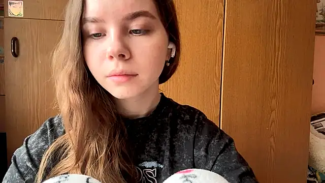 EhtelBiondi online show from January 15, 2026, 8:07 am