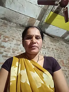 Snapshot of Nm_sanjna chatting on August 5, 2026, 4:34 pm Nm sanjna online show from August 5, 2026, 4:34 pm