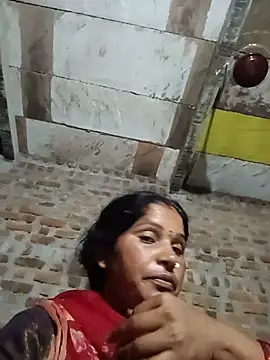 Snapshot of Nm_sanjna chatting on August 3, 2026, 11:31 pm Nm sanjna online show from August 3, 2026, 11:31 pm