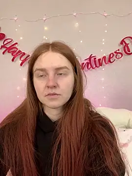 Evarey  online show from February 11, 2026, 6:02 am