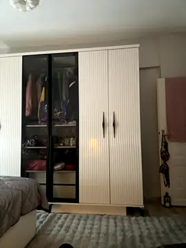 Teengirlmiaa online show from December 2, 2025, 10:28 am