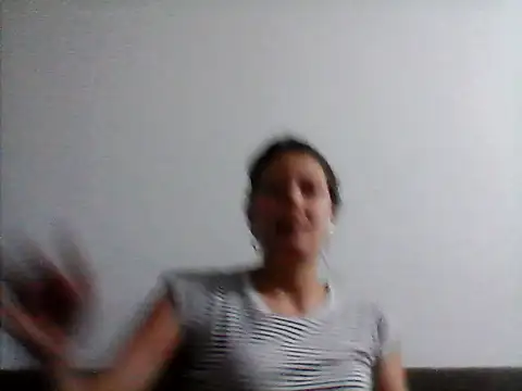 Snapshot of Karivane chatting on March 27, 2026, 3:37 am Karivane online show from March 27, 2026, 3:37 am