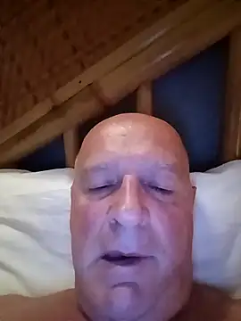 Snapshot of rudy-kralik chatting on January 10, 2026, 6:42 am rudy-kralik online show from January 10, 2026, 6:42 am