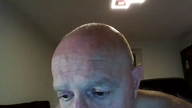 Snapshot of rudy-kralik chatting on November 5, 2025, 9:40 pm rudy-kralik online show from November 5, 2025, 9:40 pm