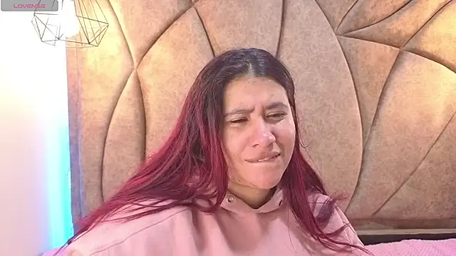 Addyy 02 online show from February 5, 2026, 1:01 am