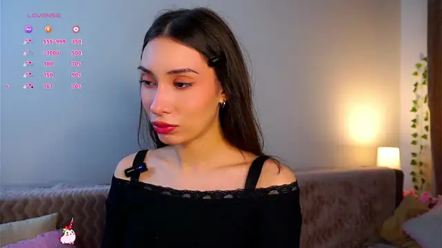 Snapshot of MissyHuf chatting on March 16, 2026, 9:02 am MissyHuf online show from March 16, 2026, 9:02 am