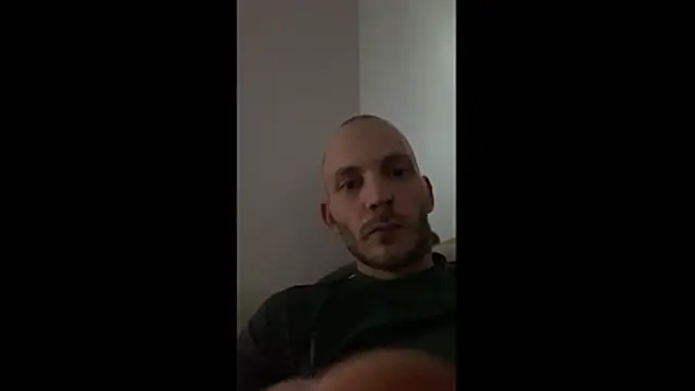 MolleDolle online show from March 14, 2026, 6:52 am