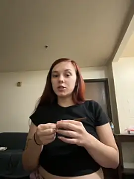 VeeBaybee online show from October 26, 2025, 3:40 am