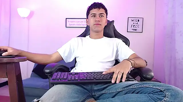 Alancum7 online show from June 29, 2026, 1:11 pm