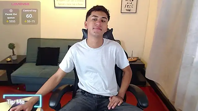 Alancum7 online show from April 22, 2026, 1:18 pm
