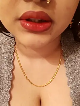 Beauty Queen Soniya online show from January 14, 2026, 8:34 pm