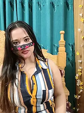 Beauty Queen Soniya online show from April 13, 2026, 9:30 pm