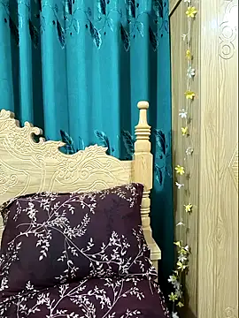 Beauty Queen Soniya online show from May 3, 2026, 11:52 pm