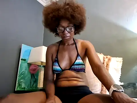 NaughtyCouga online show from February 20, 2026, 4:53 am