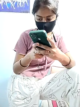 Payal G online show from December 18, 2025, 3:33 am