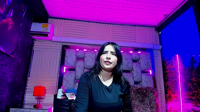 RubyEvanns online show from July 4, 2026, 7:40 pm