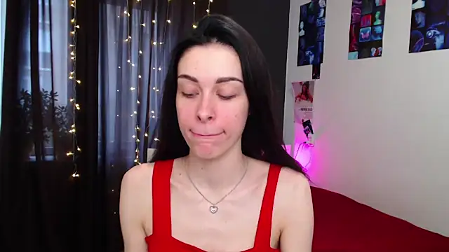 ariel is on vacation online show from October 16, 2025, 9:17 am