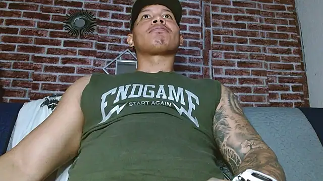 jordan bigcock  online show from August 5, 2026, 2:27 am