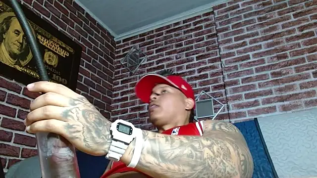 jordan bigcock  online show from June 30, 2026, 12:43 am