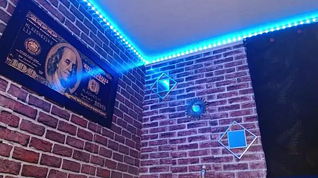 jordan bigcock  online show from November 13, 2025, 12:09 pm