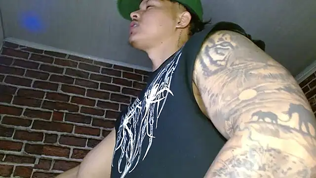 jordan bigcock  online show from July 4, 2026, 4:41 am