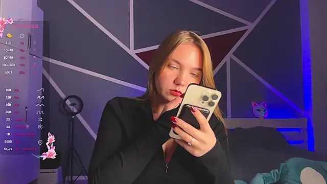 RebeccaEglitis online show from November 24, 2025, 4:40 pm