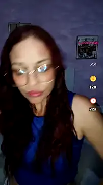 Snapshot of cerecita_anna chatting on July 13, 2026, 10:53 pm cerecita anna online show from July 13, 2026, 10:53 pm