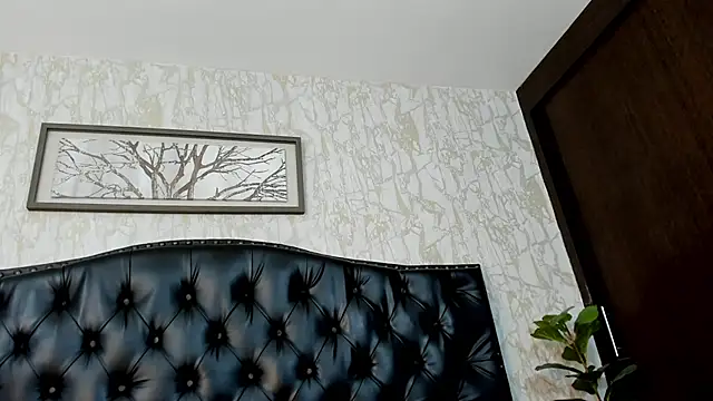DenzelRios online show from June 10, 2026, 3:52 am