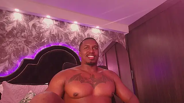 Snapshot of DenzelRios chatting on March 5, 2026, 3:36 am DenzelRios online show from March 5, 2026, 3:36 am