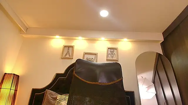 Snapshot of DenzelRios chatting on February 6, 2026, 9:22 pm DenzelRios online show from February 6, 2026, 9:22 pm