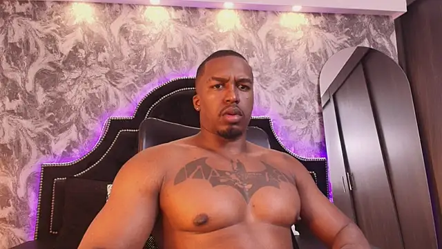 Snapshot of DenzelRios chatting on February 21, 2026, 9:06 pm DenzelRios online show from February 21, 2026, 9:06 pm