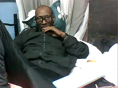 Toyboya6 online show from June 11, 2026, 3:36 am