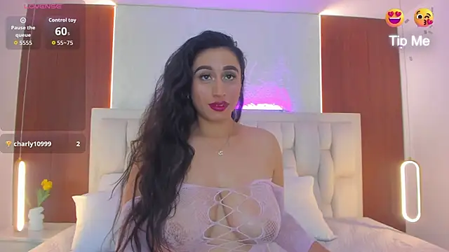 Amara18   online show from July 2, 2026, 8:04 pm