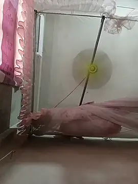ladzy sexy online show from June 7, 2026, 5:34 am