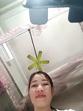 ladzy sexy online show from March 17, 2026, 6:49 am