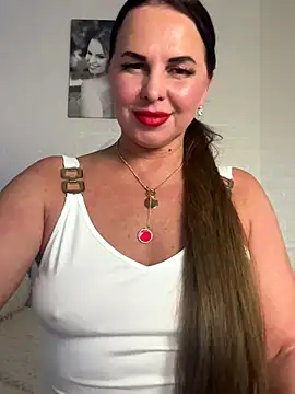 MIRAA LUV online show from November 2, 2025, 5:40 pm