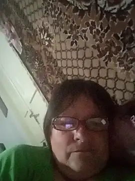 MilaCold5443 online show from May 3, 2026, 7:06 pm